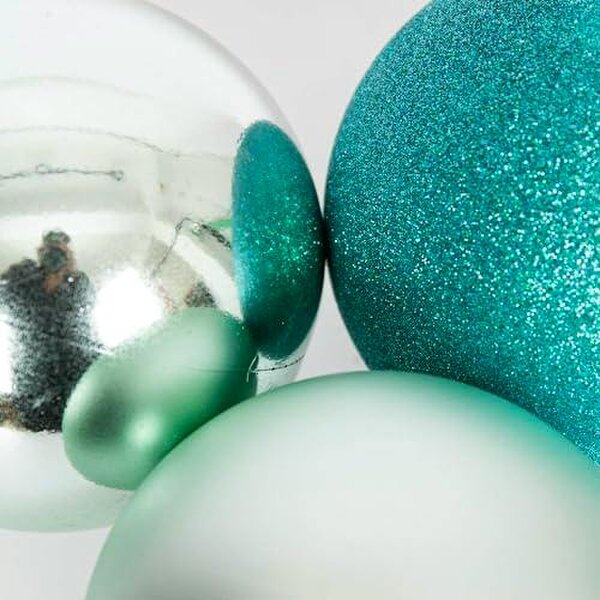 Shatchi 15cm 3 Pack Turquoise Shatterproof Christmas Baubles for Tree and Home Decor