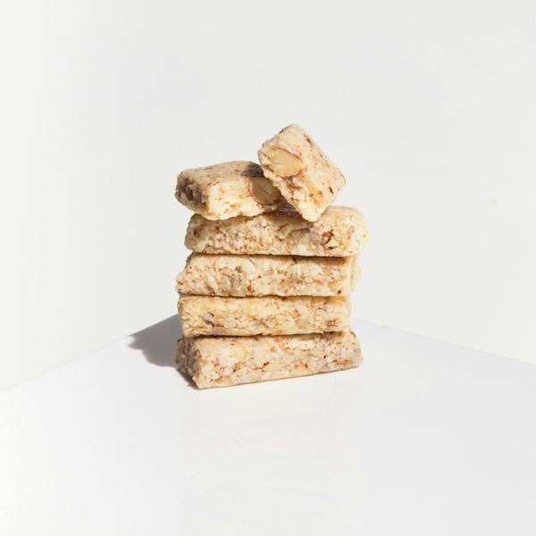 Fatt Coconut + Macadamia Keto Bar