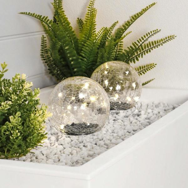 Gardenwize Pack of 2 Solar Crackle Ball LED Lights – Warm White Glass Globe Garden Lights