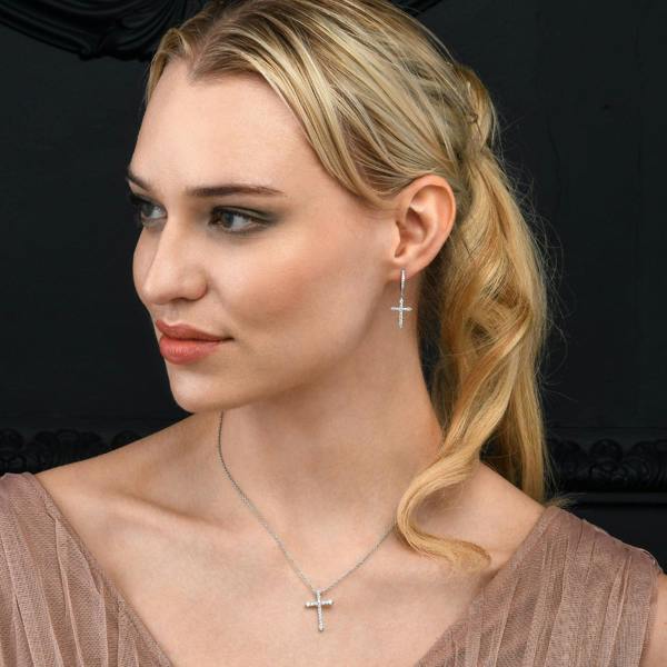 namana Cross Pendant Necklace in 925 Sterling Silver For Women,