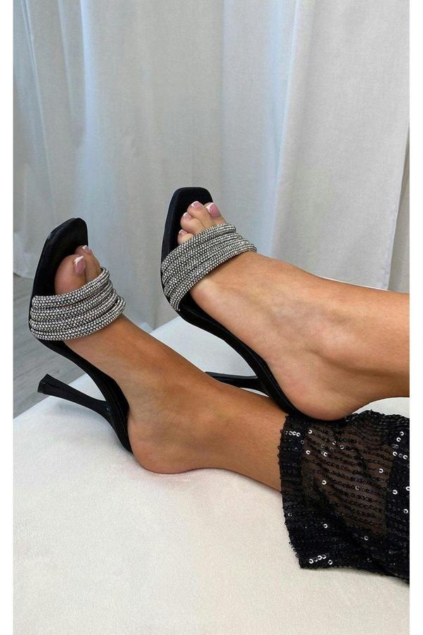Aisha High Heel Sandals With Diamante Detailed Straps - Black