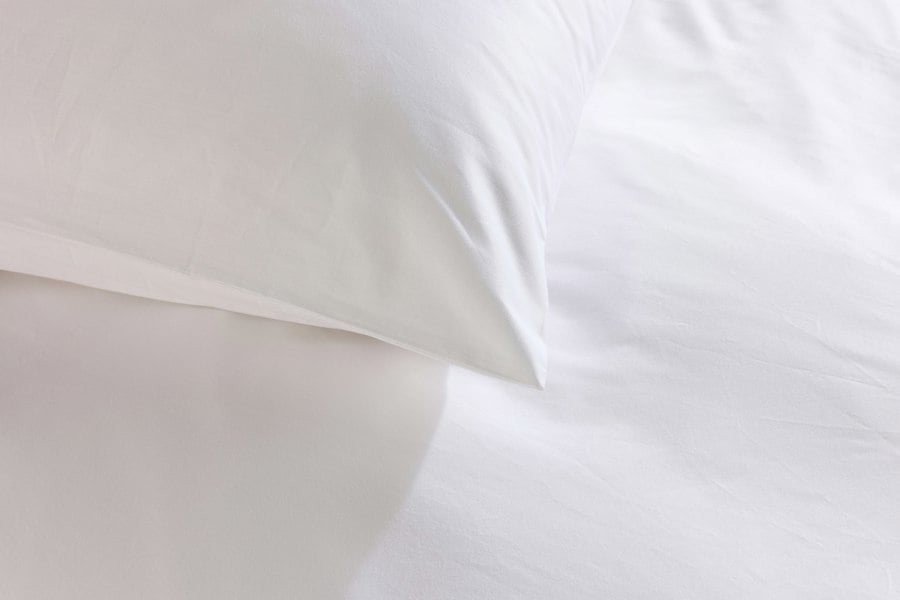 Hotel Pure Luxury 4 Star Classic Pillowcase - Pair