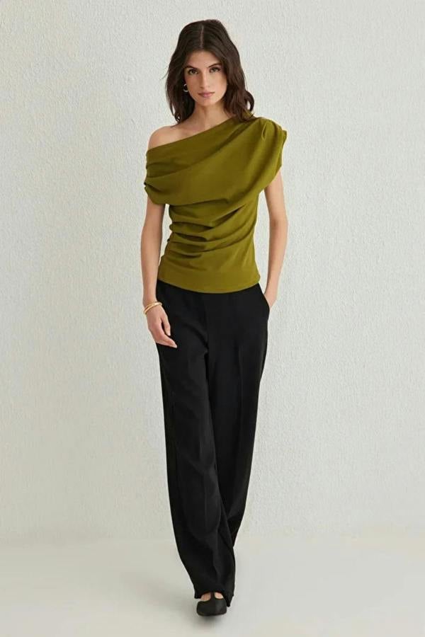 Hoxton Gal Draped, Gathered Detail Knit Blouse with Asymmetric Neckline
