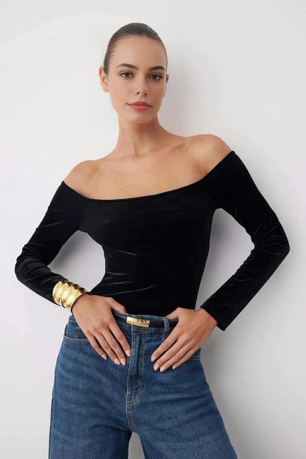 WOVCOR Carmen Collar Knit Velvet Party Bodysuit