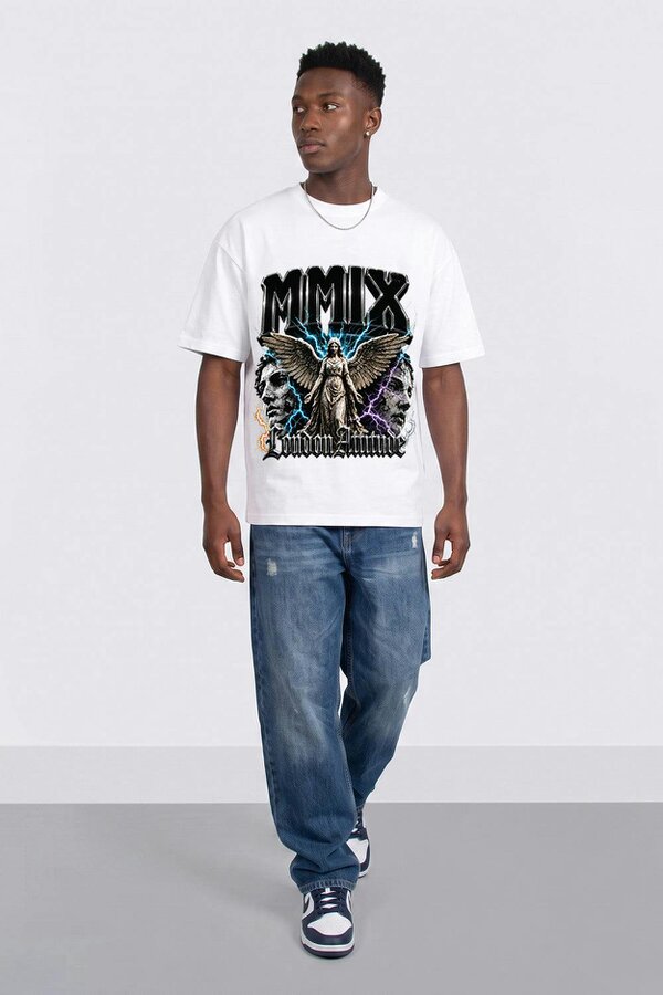 London Attitude Oversized Heavyweight Angel Graphic T-Shirt