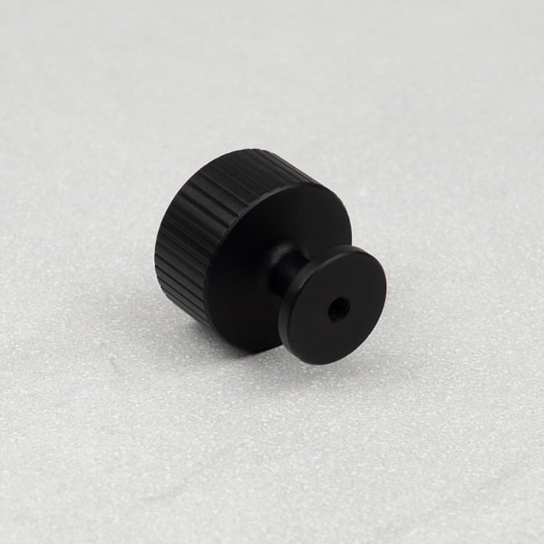 Handle & Home Matt Black Reeded Knob/Handles