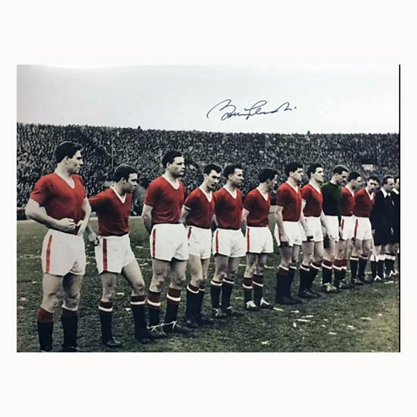 Unbranded Sir Bobby Charlton signed Busby Babes "The Last Lineup" photo — Premium framing
