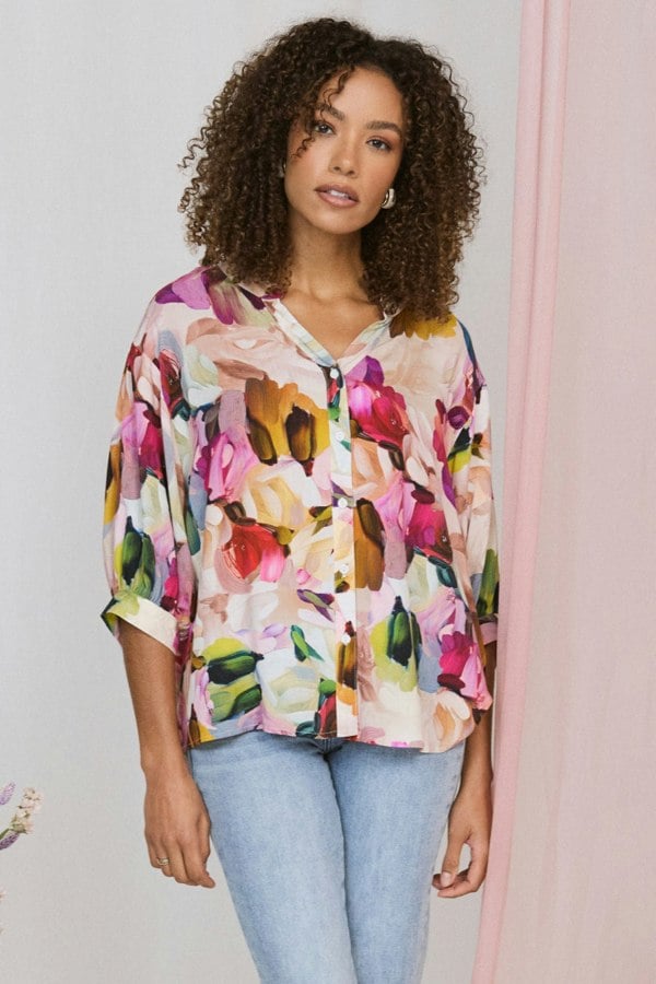 Pink | Brushstroke Print 3/4 Sleeve Shirt : Model is 5'8"/172 cm and wears UK8/EU36/US4/AUS8