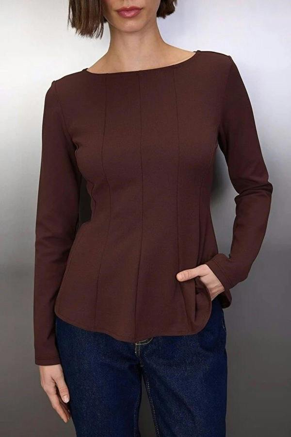 WOVCOR Boat Neck Peplum Knit Blouse