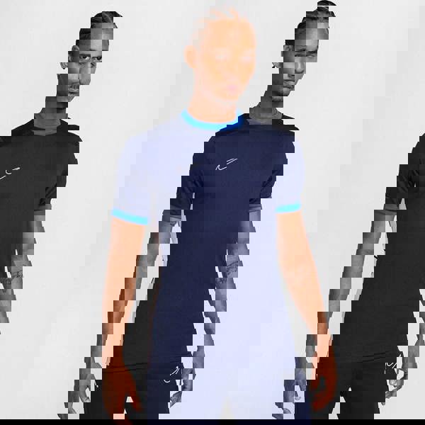 65ded757421a894ed271418573121e1e