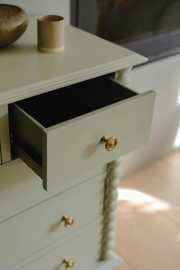 Statement Furniture Cromwell 2 over 3 Chest of Drawers with Bobbin Design