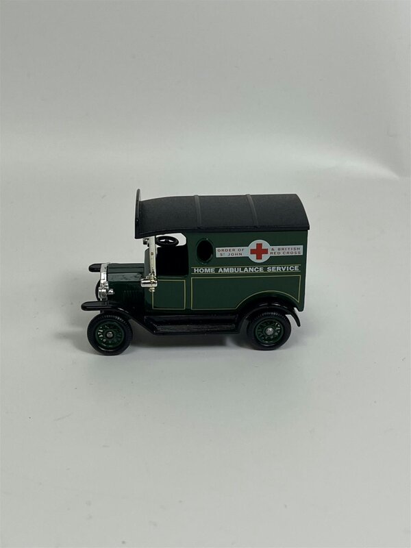 MCSlots Vintage Model Ambulance Sponsor A Cot Lledo VMA01D S2