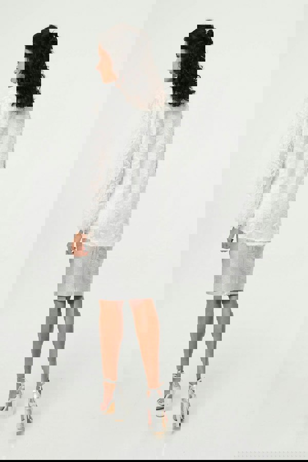 White | Lace Embellished V-Neck Long Sleeve Top
