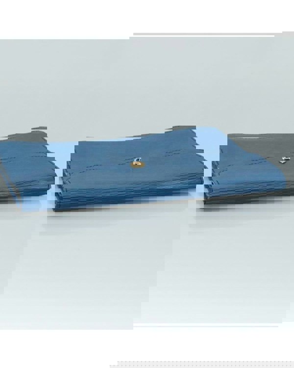 221868646.jpg
