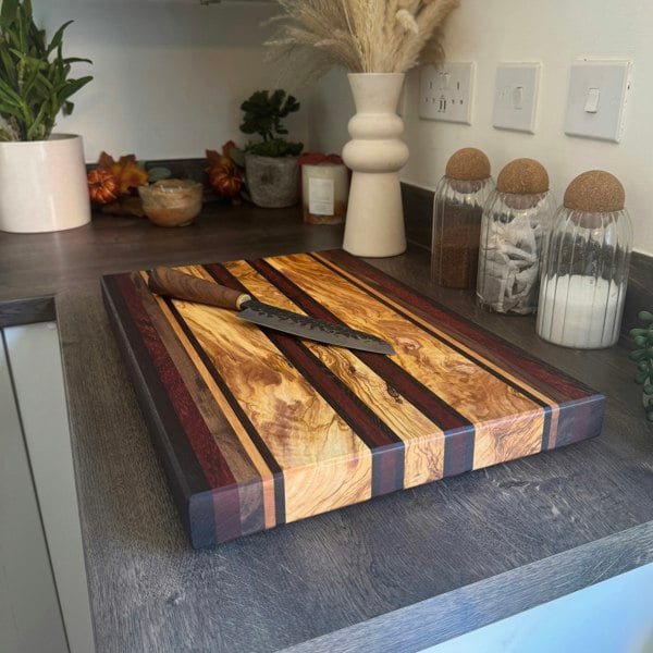 Giraffes & Craftz The Golden Eagle - Exotic Wooden Chopping Board