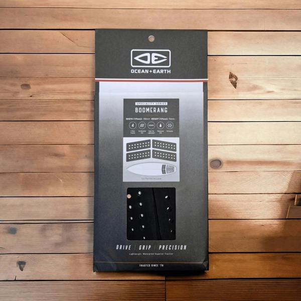 Ocean & Earth Boomerang Centre Deck surfboard traction pad - Black