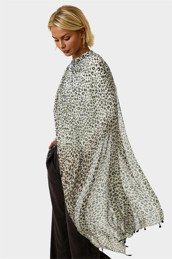 FS Collection Black Leopard Print Tassel Scarf In White