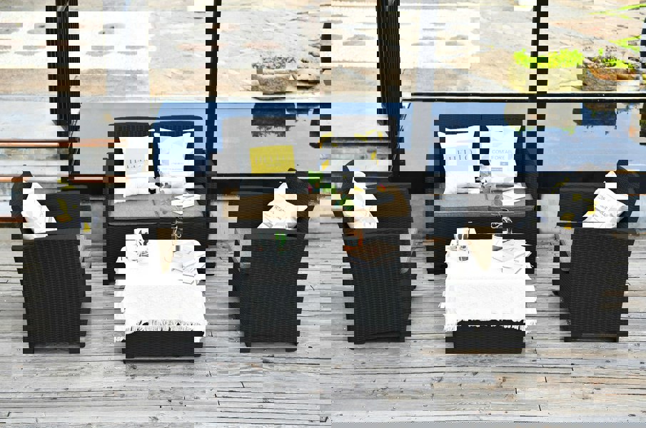 Centurion Supports SANTANA 4 Piece PE Rattan 4-Seater with Cushions Garden Furniture and Coffee Table Set in Black