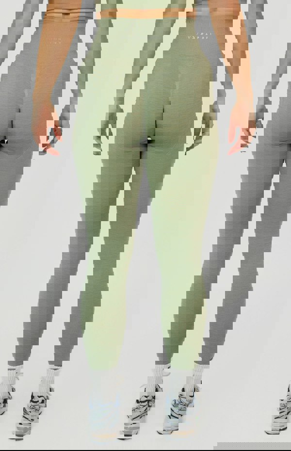 V3 Apparel Tempo Seamless Scrunch Leggings - Forest Green