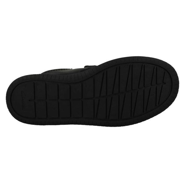 Clarks Boys Clarks Relaxed Style Mud Guard Detailed School Shoes Fawn Lay