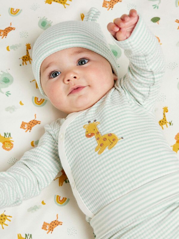 Mini Cuddles Baby Unisex 6pc Essentials Gift Set, Multicolour