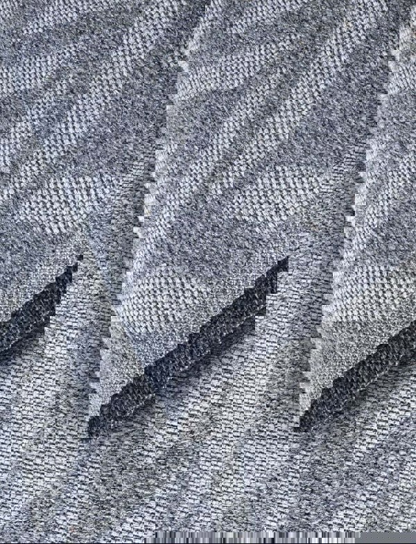 The Rugs Indoor-Outdoor Chevron Design Rug