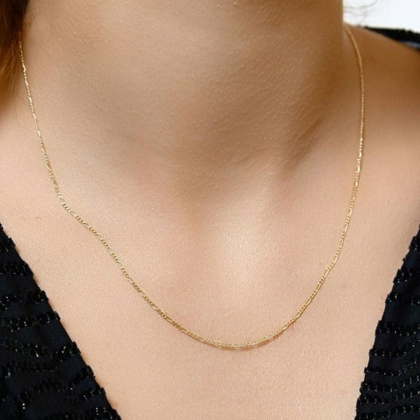 Spero London 9ct Solid Gold Italian Fine Figaro Chain Necklace