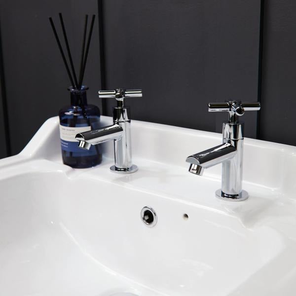 Flode Isak | Basin Pillar Taps | Chrome