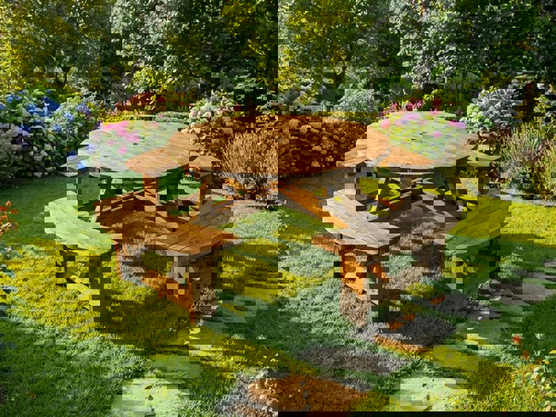 Meadow Round Picnic Table - Wooden Outdoor Dining Set for Gardens and Patios