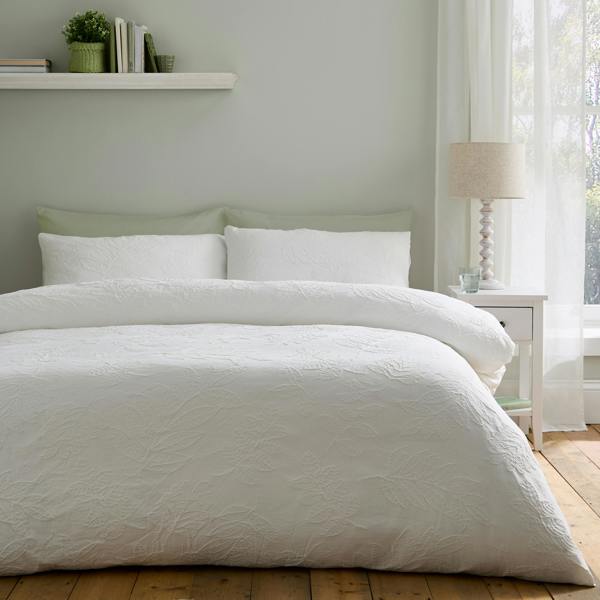Catherine Lansfield Jacquard Leaves Duvet Cover Set White