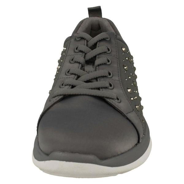 Clarks Ladies CLOUDSTEPPERS By Clarks Jewel Embellished Detailed Trainers Ezera Ave