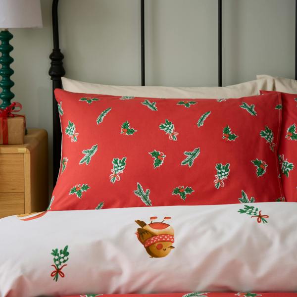 Catherine Lansfield Christmas Robins Reversible Duvet Cover Set Red