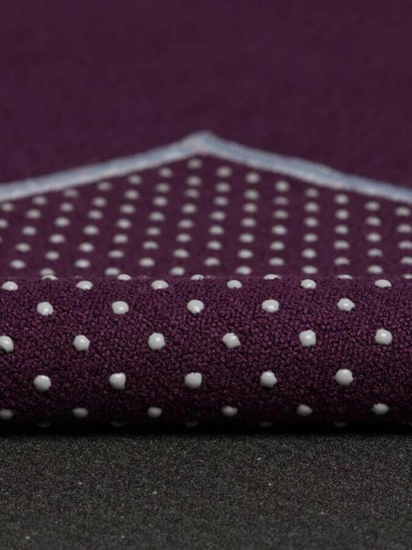 Manduka Yogitoes rSKIDLESS Mat Yoga Towel - Indulge (Purple)