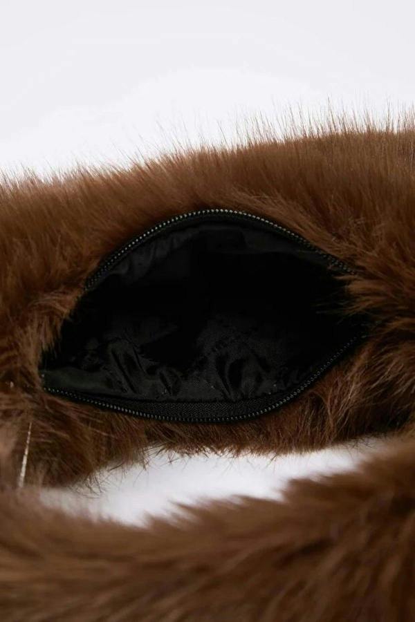 WOVCOR Faux Fur Women's Hand and Shoulder Bag