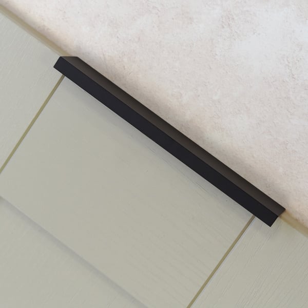 Handle & Home 190mm Matt Black Edge Mount Profile Handle