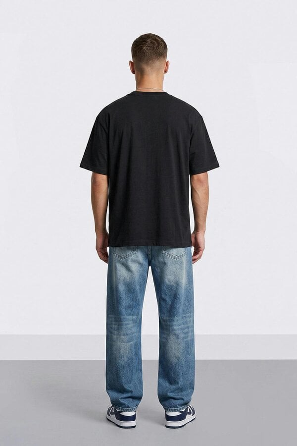 London Attitude Worldwide Eagle Oversized Heavyweight Graphic T-Shirt