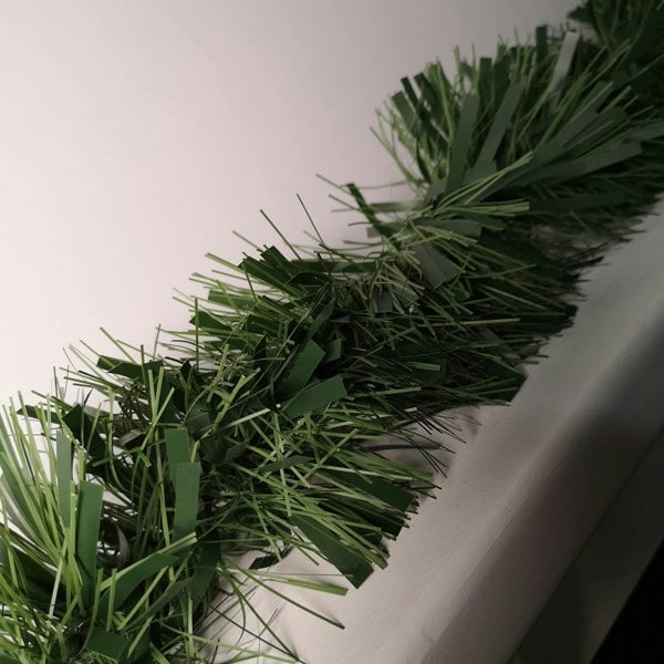 Samuel Alexander 10m x 15cm Luxury Chunky Cut Tinsel Garland Christmas Tree Decoration - Green