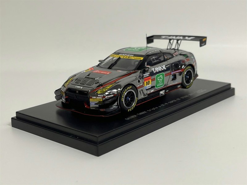 Ebbro Gainer Tanax Triple a GTR Super GT GT300 2017 #10 1:43 Scale 45526