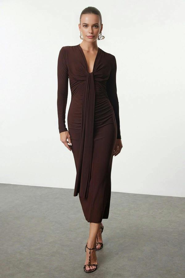 WOVCOR Elegant V-Neck Knit Dress