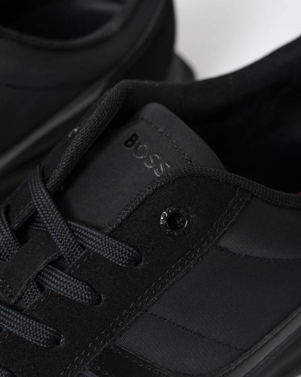 detail of BOSS Orange Zayn Mens Logo Trainers with Faux Suede Trims in Black 005