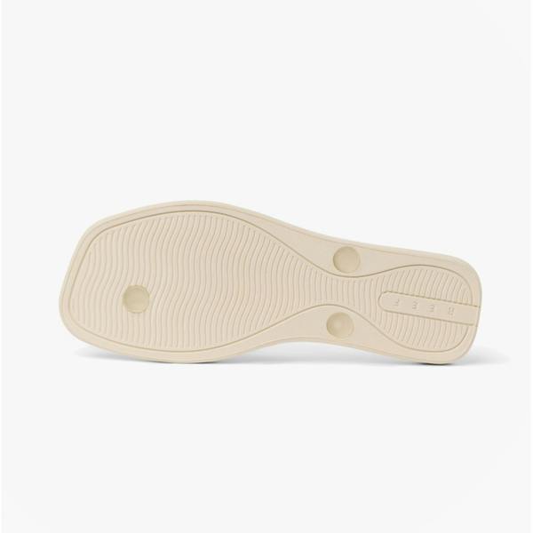 Reef SOLAYE Toe-Post Sandals in White