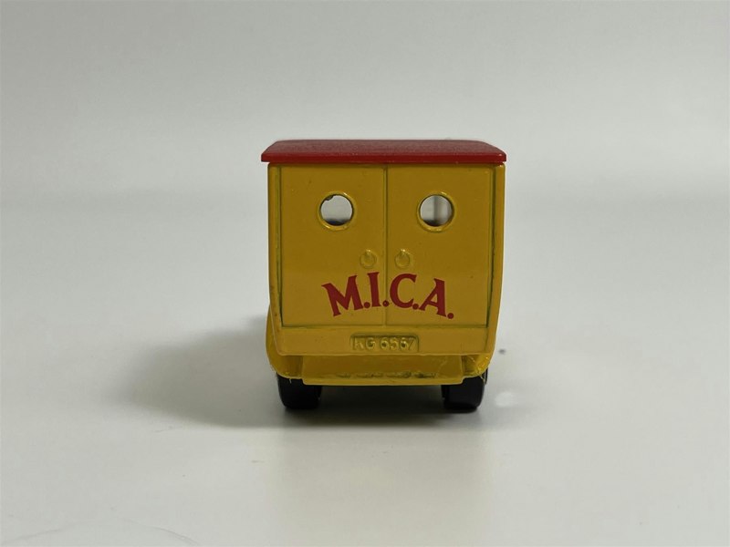 MCSlots MB38 Van Third MICA Convention Matchbox 38D S1