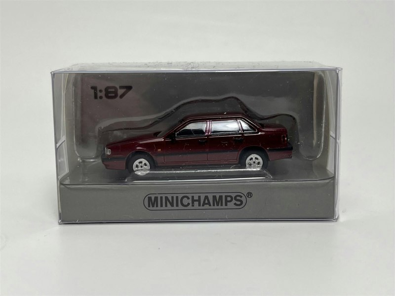 Minichamps Volvo 850 Saloon 1994 Red Metallic 1:87 Scale Minichamps 870171100