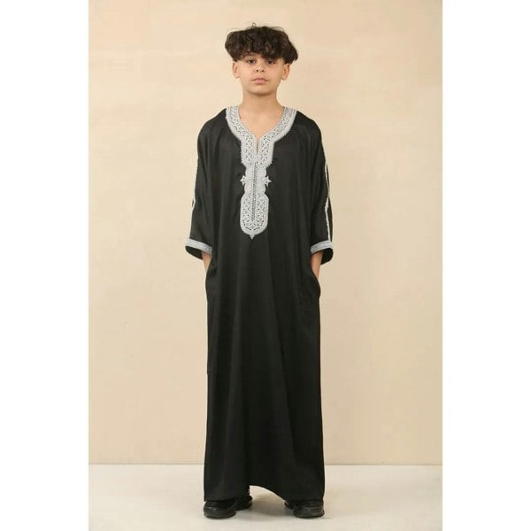 HM62-kids_thobe_Black-Silver_32, HM62-kids_thobe_Black-Silver_34, HM62-kids_thobe_Black-Silver_36, HM62-kids_thobe_Black-Silver_38, HM62-kids_thobe_Black-Silver_40, HM62-kids_thobe_Black-Silver_42, HM62-kids_thobe_Black-Silver_44, HM62-kids_thobe_Black-Silver_46, HM62-kids_thobe_Black-Silver_48, HM62-kids_thobe_Black-Silver_50