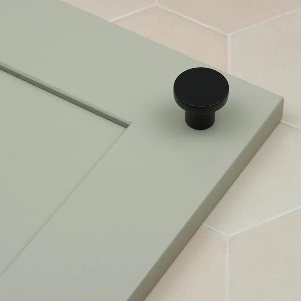 Handle & Home 33mm Matt Black Knob