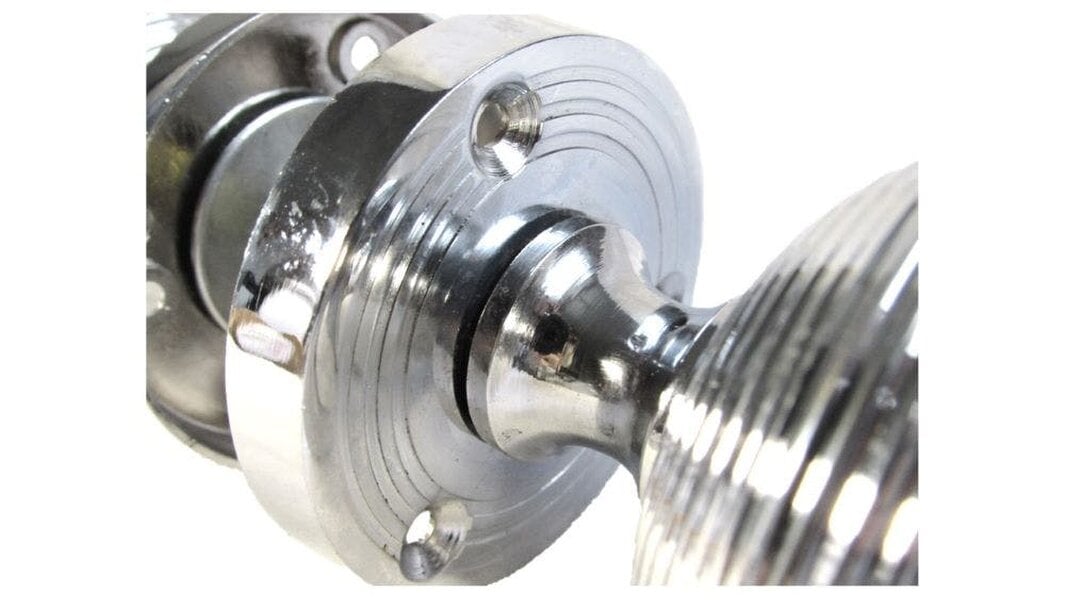 EDH Door Hardware Polished Chrome Reeded Round Door Knobs with Tubular Latch – 1, 4 & 6 Pair Packs