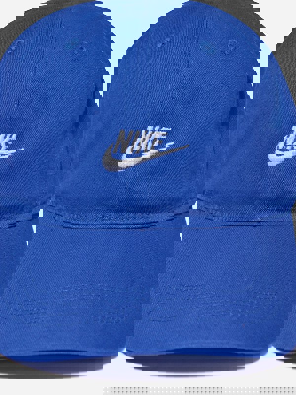 Nike Boys Futura Curve Brim Cap in Blue