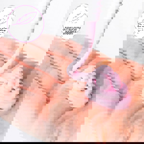 Âme Pure SUPER-SMOOTHING HAND CREAM - For Dry Hands With Vitamin E