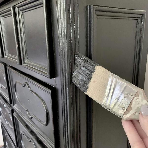 151 4X Matt Black Paint Tin 180ml