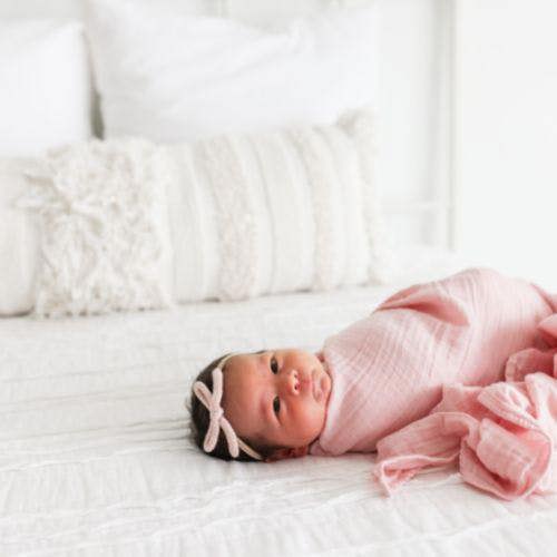 Lulujo - Cotton Swaddle - Strawberry & Pink - 2 Pack